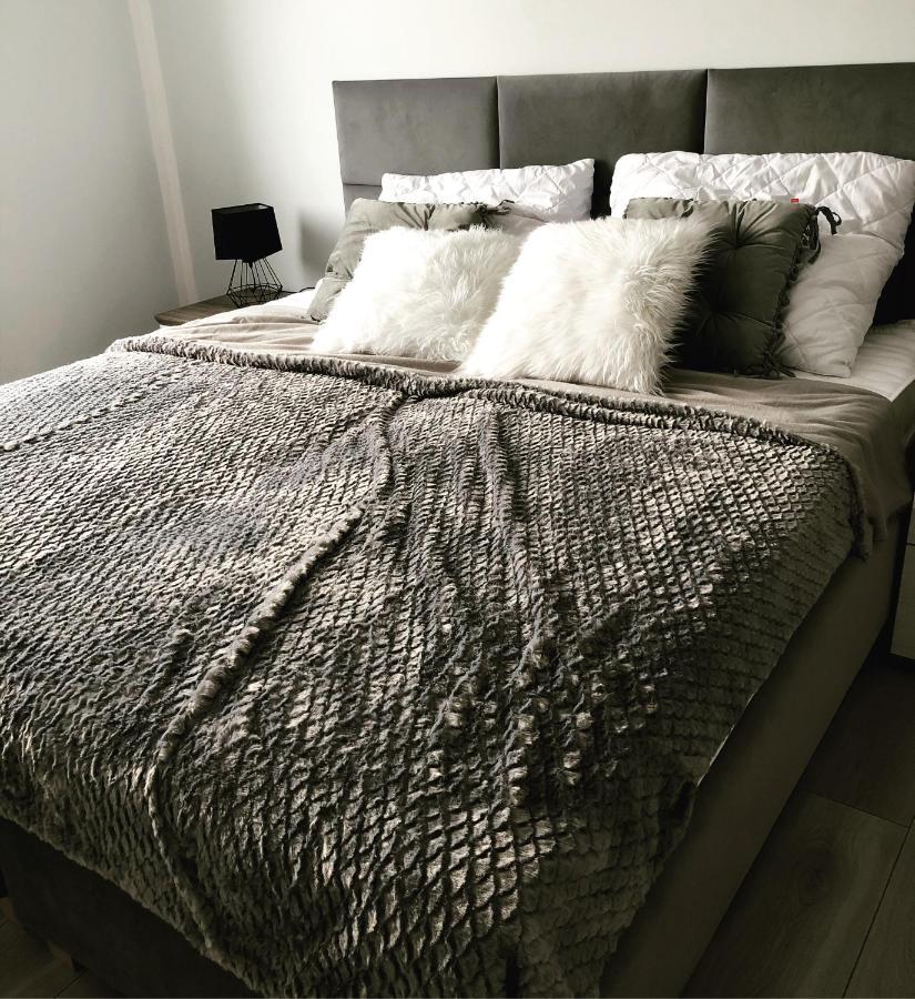 ילנייה גורה Apartament Happiness מראה חיצוני תמונה